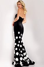 Model wearing Jovani dress 45238.