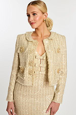 Chic Two-Piece Tweed Outfit with Gold Buttons and Rosettes