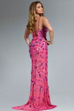 Model wearing Jovani dress 46097.