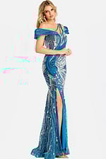 Elegant fitted evening dress featuring silver and blue glitter detailing