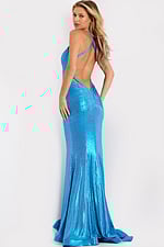 Fitted sequin gown with V-neckline and sparkling finish
