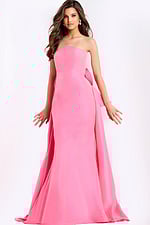 Elegant pink ball gown with strapless neckline