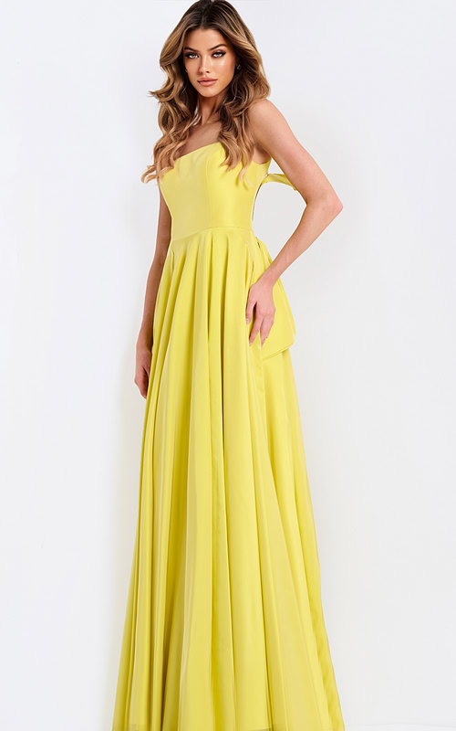 Flowy Yellow Prom Gown With Slit