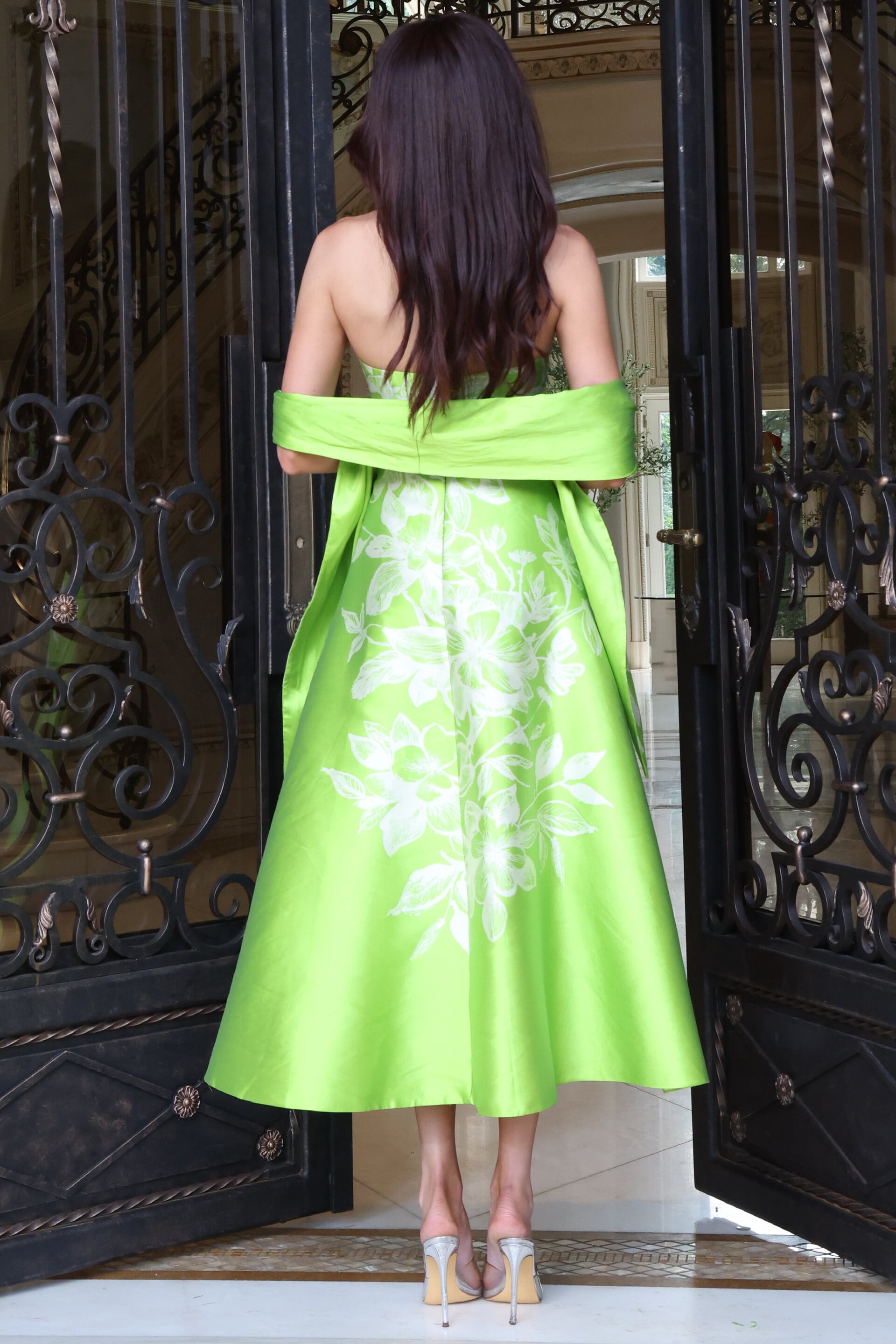 Green and white leaf print midi dress with off-the-shoulder neckline, back view