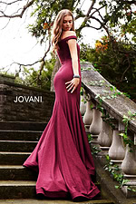 Model wearing Jovani 55187 red dress