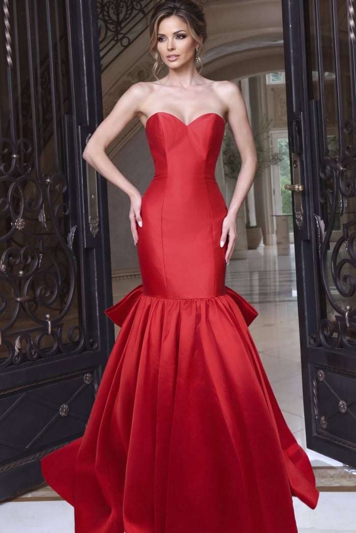 red Jovani 55796 front, sweetheart neckline