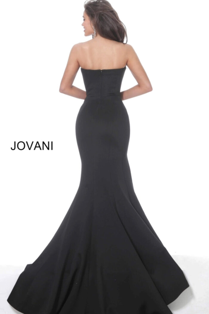 Model showcasing back of Jovani 94366 in black.