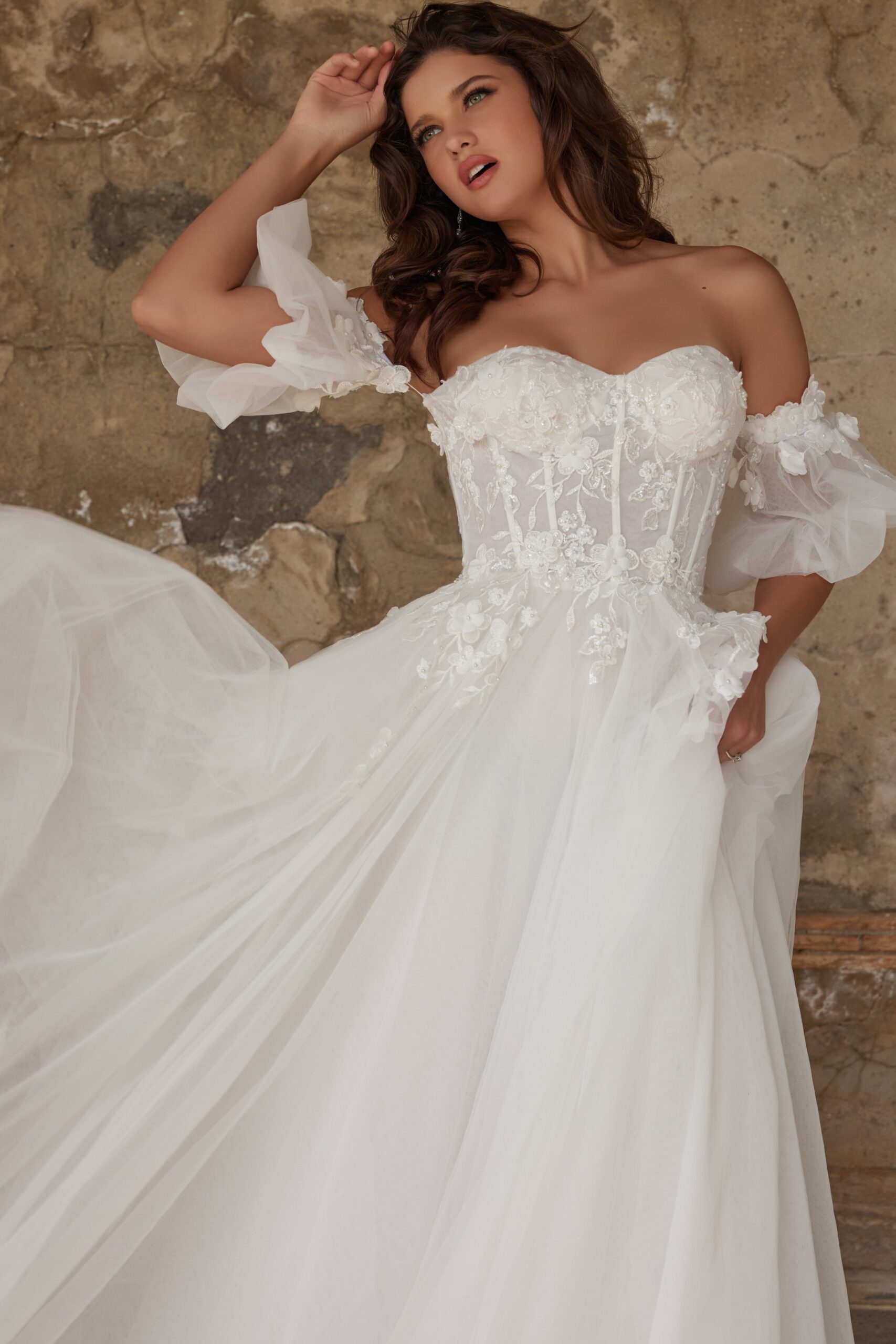 OJYON ondina bustier【WHITE LACE】 IMG_2417_1_1200x.jpg?v=1734957791