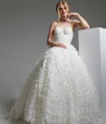 専用です!eLLa selectshop プードル ポンチョ オフホワイト Off White Pailette Skirt Strapless Bridal Gown JB26295 | Jovani
