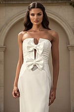 zoom of wedding dress with the bow details JB45671