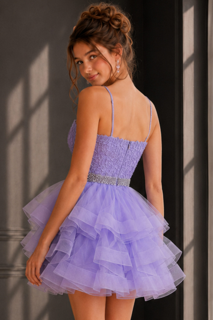 fashion show: dress up game Show for Girls Featuring a combination of Color:Nude Blue Silver 14 summer dresses for primary-color:Cream