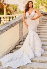 【かっこいい♡】Hermesボックスストレート ドレス JB07233 Off White Embellished V Neck Bridal Gown | Jovani